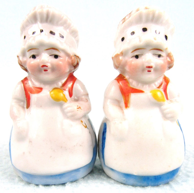 Salt and Pepper Mid Century Novelty Retro Japanese Ceramics Girls in Pinnies Vintage Pair of Shakers Apron Outfit Charm Table Cruet