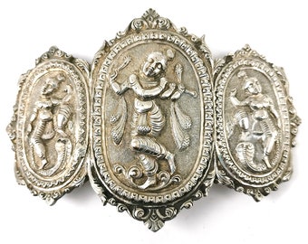 FREE POST - Striking Indian Buckle, High Relief, Dancing Deities, Indian Silver, Early 20th Century, Anglo Indian, Burmese Deities, Hindu