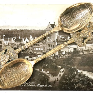Antiguidades históricas, comemorativo escocês, cartão postal de exposição, 1911 Glasgow, Palácio das Indústrias, par de colheres, adereços decorativos de mesa