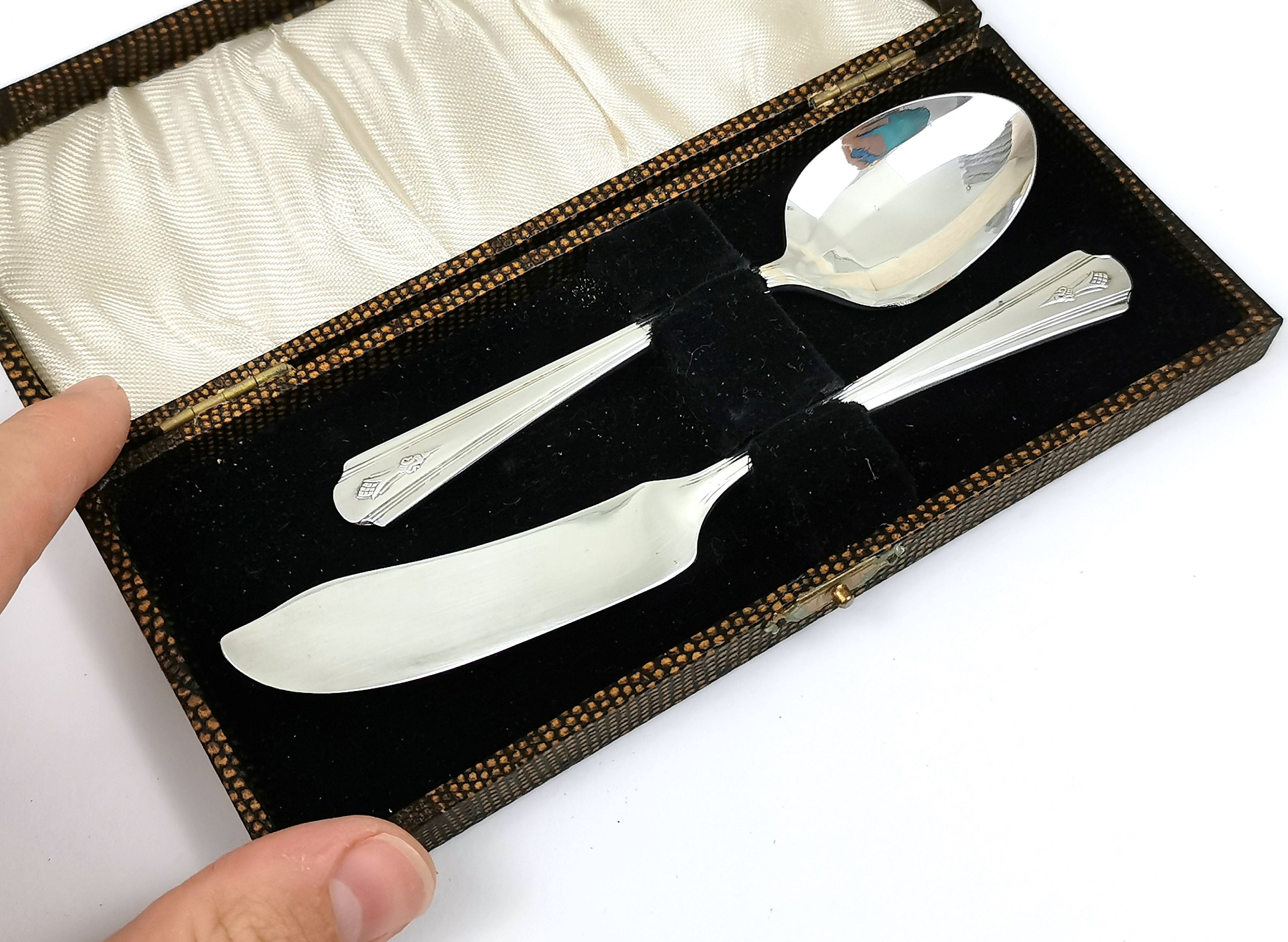 フランス ナイフフォークとスプーンのアクセサリー、帽子、ベルト掛け