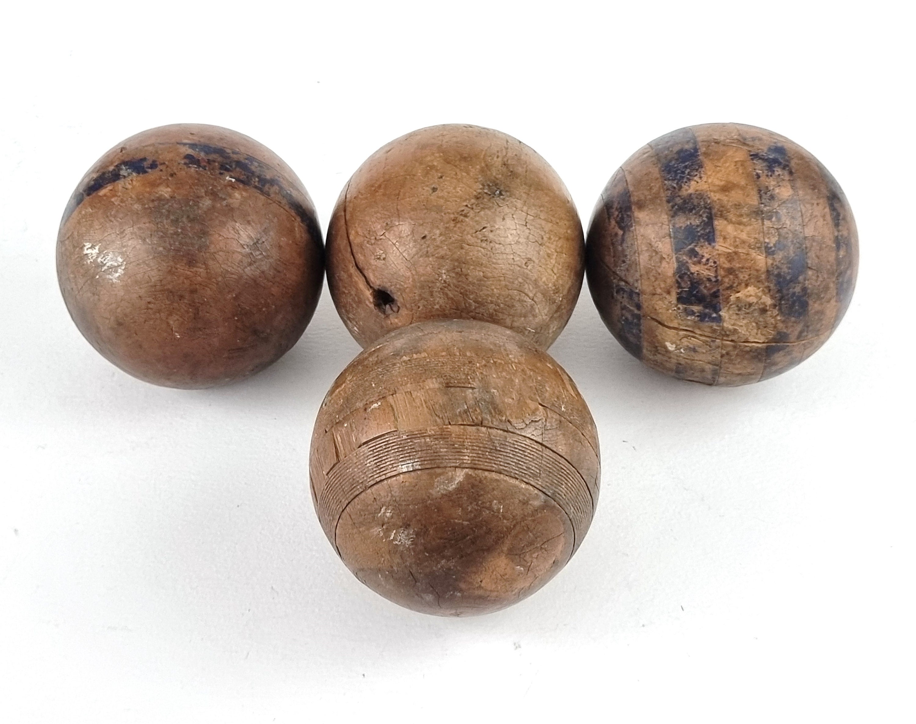 1-1/2 inch Wooden Round Balls, Bag of 50 Unfinished Wood Round Balls,  Hardwood Birch Sphere Orbs for Crafts and DIY Projects, Woodworking (1-1/2  inch