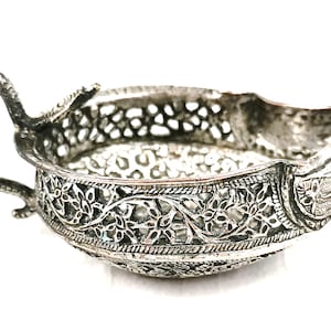 Decorative Vintage, Traditional Indian, Indian Oil Lamp, Cobra Handle, Floral Decoration, Electroplated Copper, Shallow Jug, Unique India