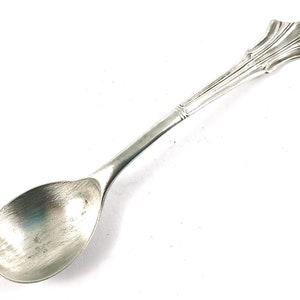 Scarce Silverware, Salt Spoon, Cruet Spoon, Chester Silver, Albany Pattern, William Suckling, Elegant Tableware, Edwardian Home, Unique Size