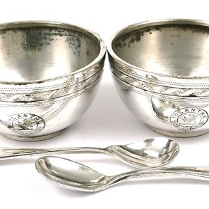 Pair of Antique Salts, Open Salts, Cruet Pots, Silver Plate, Crested Tableware, Iolanthe Motto, Heraldic Crest, Salts with Spoons, Edward
