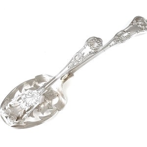 Wobbly Lever, Antique Serving Tongs, Mid 19th Century, Silver Plate, Queens Pattern, Pierced Floral Scrolls, Lozenge Marks, Utensil Tongs