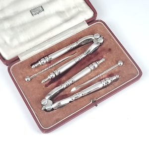 BENT ARMS, Cased Nutcrackers, Pair of Nutcrackers, and Picks, Silver Plate, Harrods Box, Stylish Flatware, Christmas Table, Nut Cracking Set