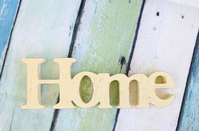 Home decor wooden word Home // Shabby chic // Decorative
