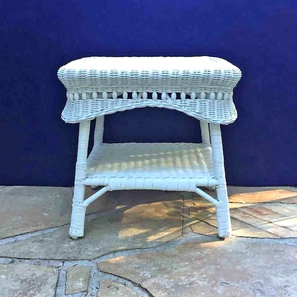 Vintage Wicker Table White Wicker Side Table 18x22x22 Mid Century Boho Chic Patio Furniture End Table Bohemian Light Beach Shabby Chic Table