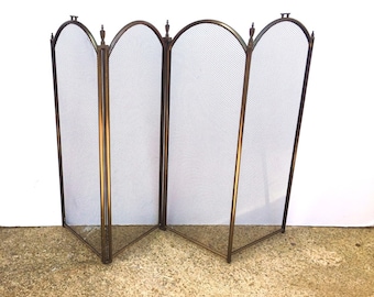 Vintage Fireplace Screen Brass Plated Black Mesh Brush Brass Trim Handles Finial Folding 4 Panel Mid Century Hearth Accessory Fire Place