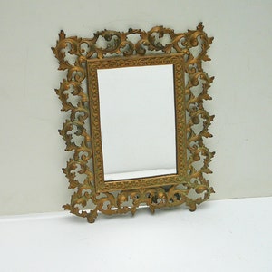 Antique Gold Wood Mirror 25h Collectible Oval Carved Antique Gold Wood Mirror 25h, Kasandra Antique Gold Scroll Wall Mirror