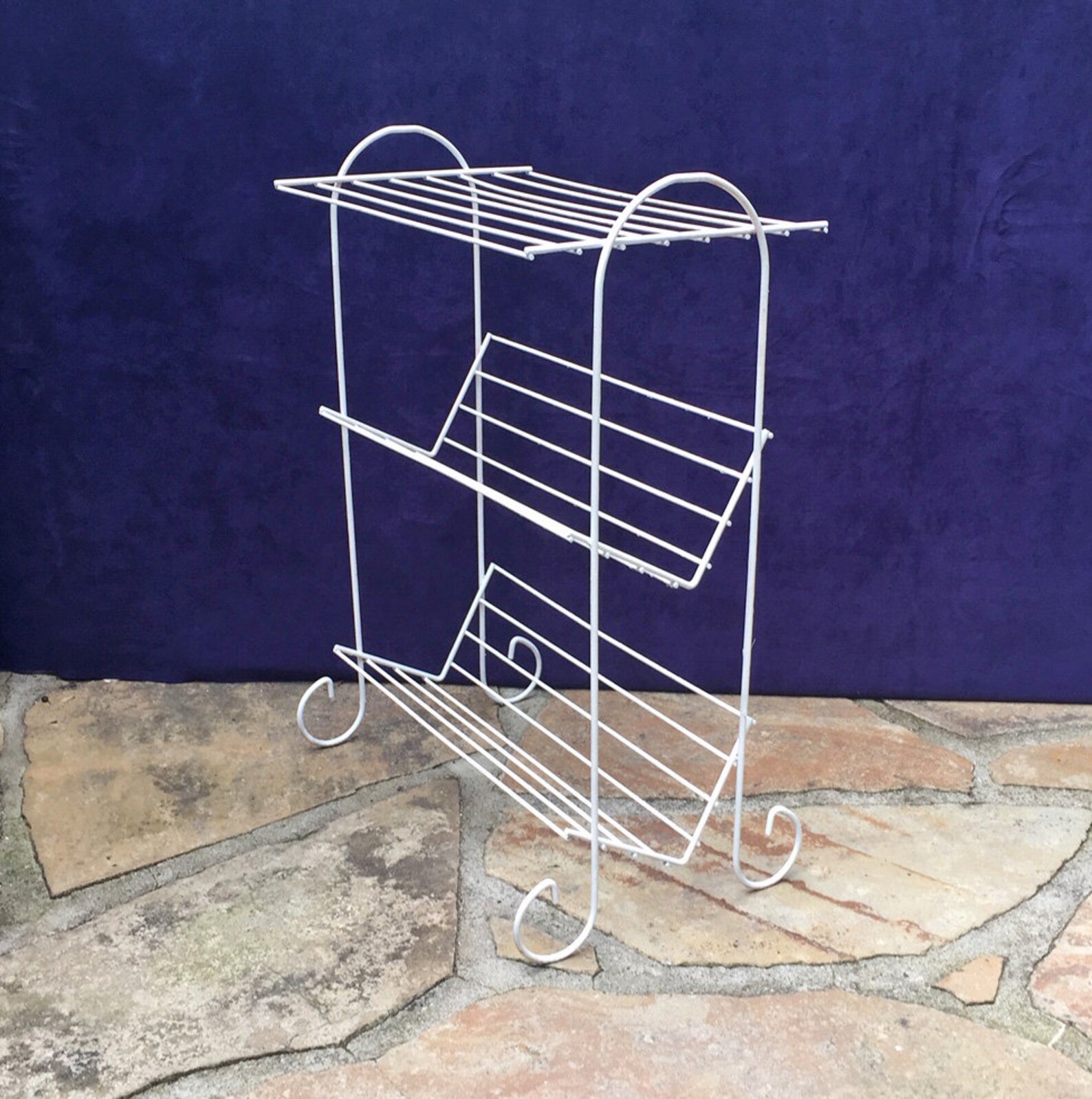 Vintage Record Rack Book Storage Table Top Wire Style Bath Towel ...