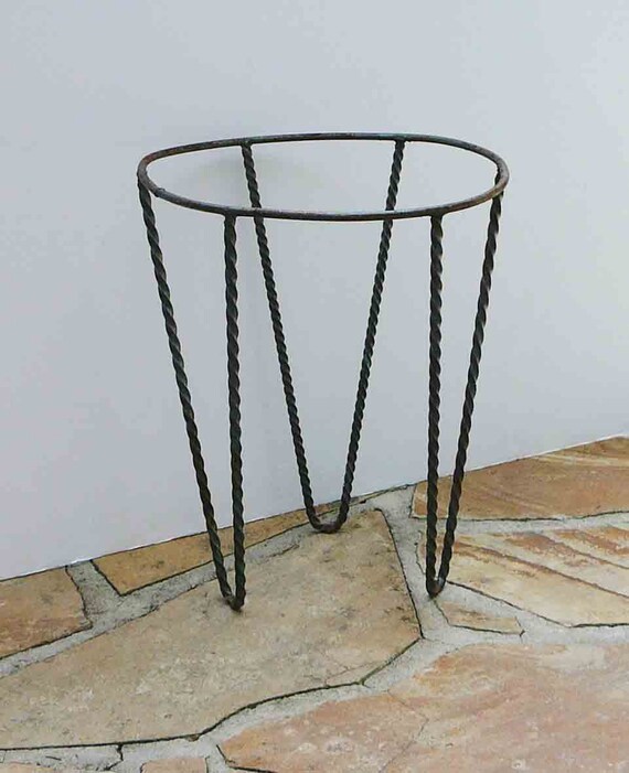 hairpin base