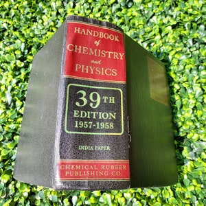 Chunky 1957 Handbook of Chemistry and Physics - Thirty-Ninth Edition
