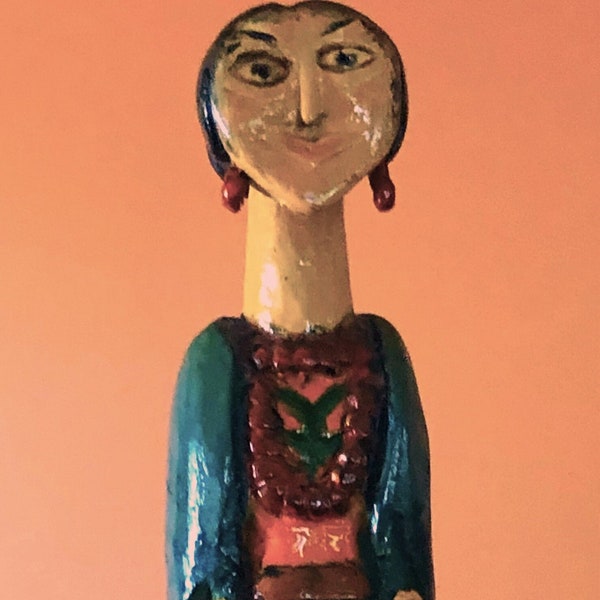 Vintage Wooden Frida Kahlo 14” Figure. Original, Mexican, Hand Carved Folk-Art, Rebozo, Icon, Feminist, Artist, Casa Azul, Day of the Dead