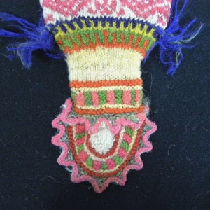Vintage Wool Coin Purse Peru, Andes Indian, Knitted Bag, Ethnic bag, Folk Art, Peasant, Handmade image 4