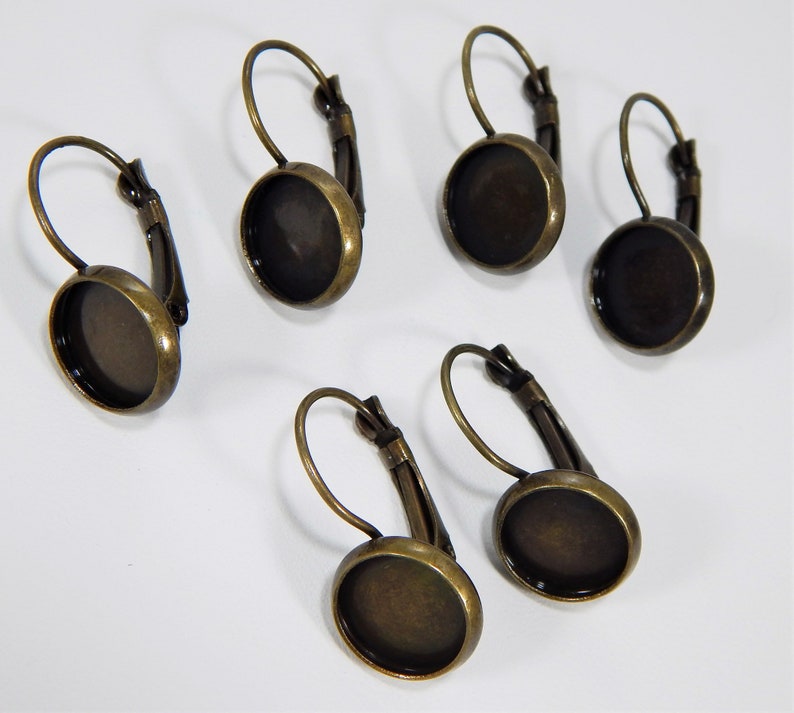 Lever Backs Antique Brass Plated Bezel Setting Leverbacks Lead-Free Destash Nickel-Free 12mm Bezel Three Pair.