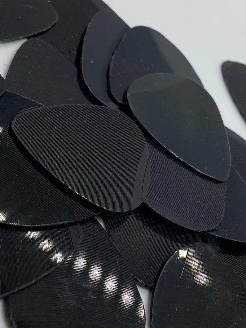 Guitar Picks Recycled Vinyl Record Black Medium to Heavy Gauge Etsy