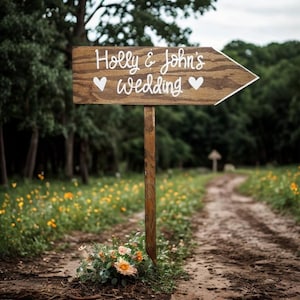 Wedding Road Sign, Direction Sign, Arrow Sign, Custom Wood Wedding Sign, Rustic Wedding Decor, Outdoor Wedding, Pointing Sign