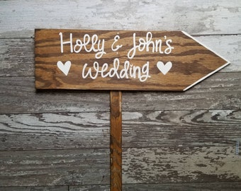 Wedding Road Sign, Direction Sign, Arrow Sign, Custom Wood Wedding Sign, Rustic Wedding Decor, Outdoor Wedding, Pointing Sign