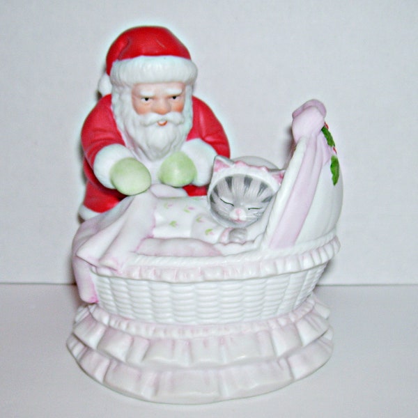 Schmid Kitty Cucumber Christmas Music Box Santa Claus and Baby Pickles Musical Figurine