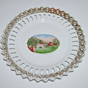 Antique Hubbard Park Pavilion + Mortar Meriden Ct Souvenir Plate Approx 6&quot; Diameter