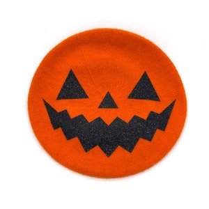 Pumpkin Beret