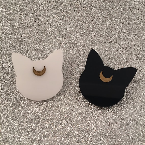Cat pins