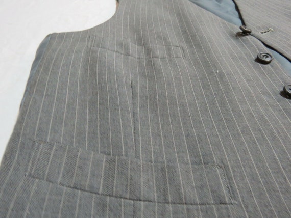 Sz M Gray Striped VINTAGE MENS Polyester #93G Sui… - image 5