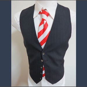 Sz M Navy Blue/Red/White Striped VINTAGE Poly #466 MENS Suit Vest Waistcoat