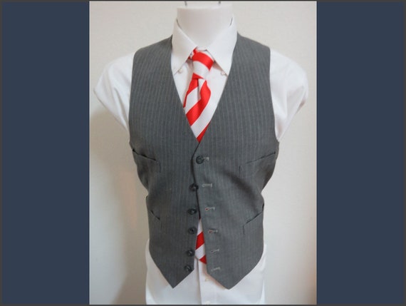 Sz M Gray Striped VINTAGE MENS Polyester #93G Sui… - image 1