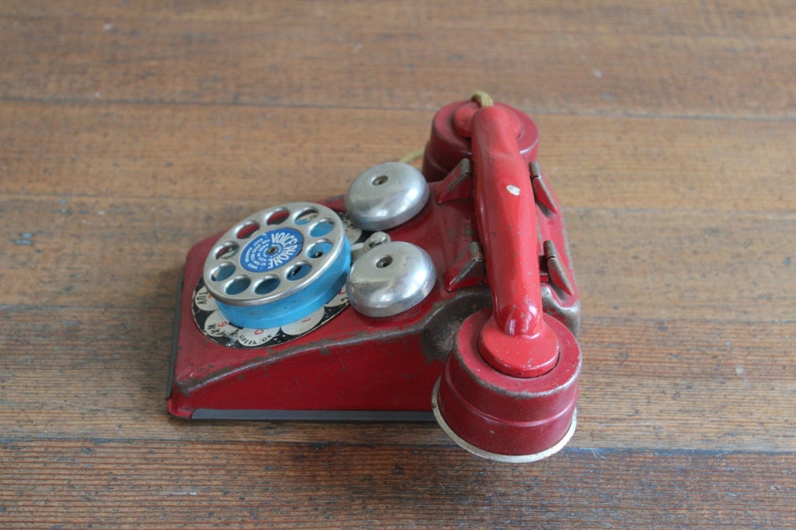 Vintage Red Toy Phone voice Phone the Gong Bell Mfg. Co., East Hampton