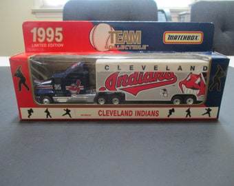 matchbox semi trucks and trailers