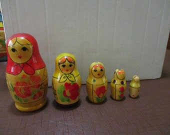 matpewka nesting dolls