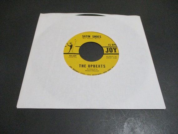 Vintage 1959 Vinyl 45 RPM Record Teenie Weenie Bikini The Upbeats Excellent Condition 0695
