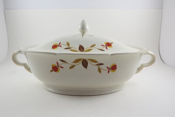 Vintage Hall China Co Jewel Tea Autumn Leaf Pattern 11 1/2 Inch Covered Vegetable Serving Bowl Excellent Condition