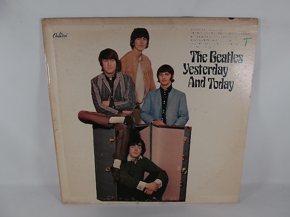1966 Vinyl LP Record The Beatles Yesterday and Today Mono Pressing Very Good Condition