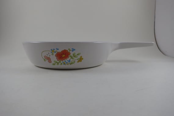 Vintage Corning Ware Wildflower Skillet: 1980s Manuette P-83-B, 16cm
