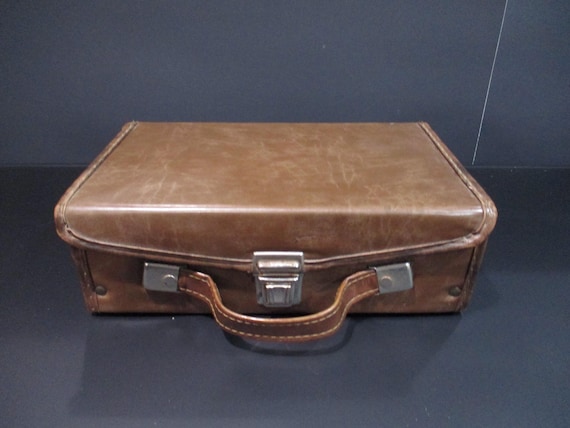 Vintage Small Brown Faux Leather Cassette Carrying Case 1980's Hard Shell with Handle Service Mfg Co Holds 12 Cassettes Excellent Condition