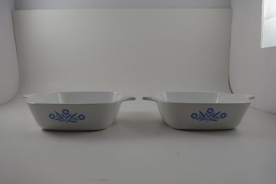 Pair Of 1972-1979 Corning Ware P-41-B Blue Cornflower 1 1/2 Cup 12 Ounce Petite Dishes Excellent Condition