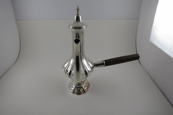 Vintage R Wallace 072L Silver Soldered 16oz Teapot with Wooden Handle