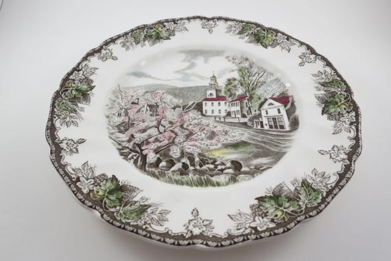 Johnson Brothers England The Friendly Village 10 1/2 Inch Dinner Plate The Village Green Excellent Used Condition