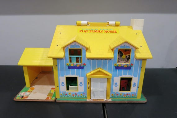 Vintage 1969 Fisher Price Play House: Yellow with Car Furniture People 22 Pieces