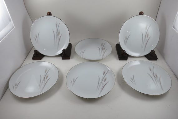 Set of 6 Vintage Platinum Wheat Bread Plates by Fine China of Japan (6 3/8")