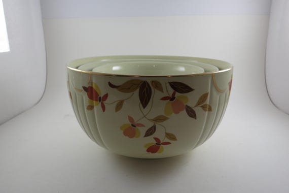 Vintage Jewel Tea Autumn Leaf Pattern Three Piece Nesting Bowl Set Excellent Condition