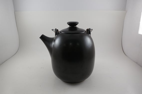 MCM Lindt Stymeist Chocolate Stoneware 7 1/2 Inch Teapot with Lid and Wooden Handle