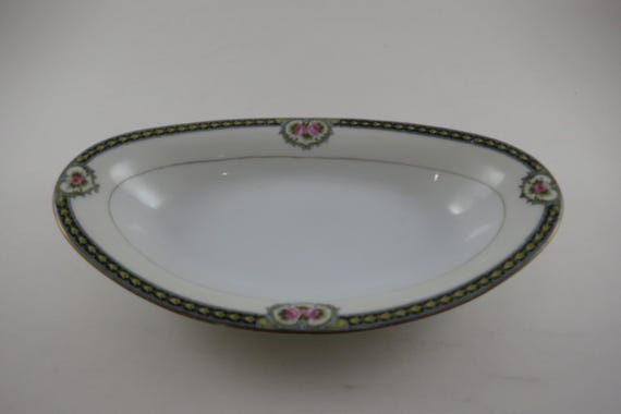 Vintage 1920's Noritake Kenosha Pattern 8 1/2 Inch Oval Relish Dish