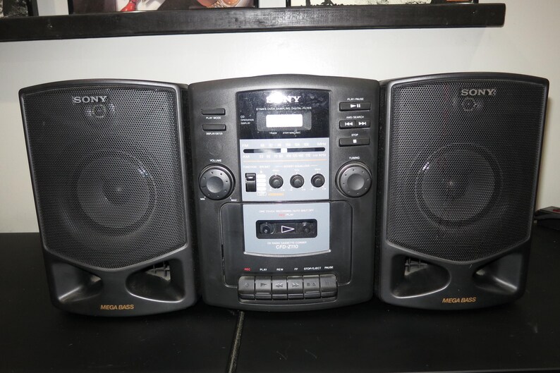 Vintage 1998 Sony Cassette Radio Corder: CFD-Z110, Detachable Speakers image 11