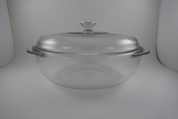Vintage Pyrex 026 3-Quart Oven Roaster: Double Handled Serving with Original Lid