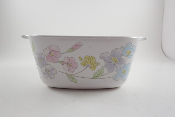 1985-1990 Corning Ware P-43-B Pastel Bouquet Pattern 2 3/4 Cup 22 Ounce Dish Excellent Condition