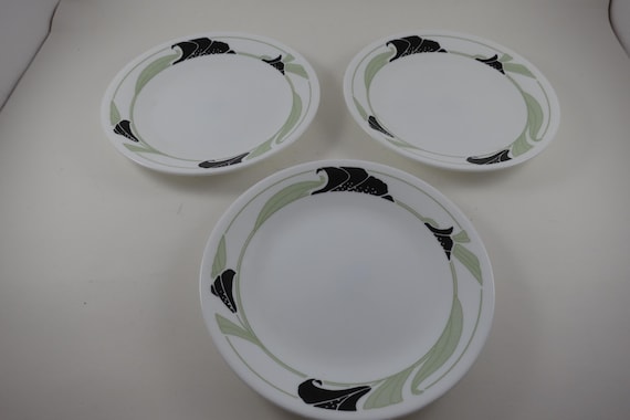 Vintage Corelle Black Orchid Pattern 6 3/4 Inch Bread Plates - Set of 3